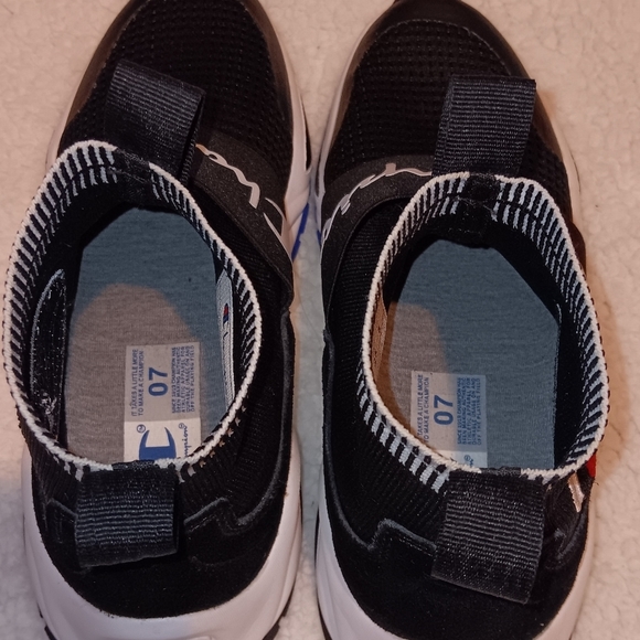 Champion "Rally Pro" slip on sneakers with elastic Champion logo. - Picture 1 of 8
